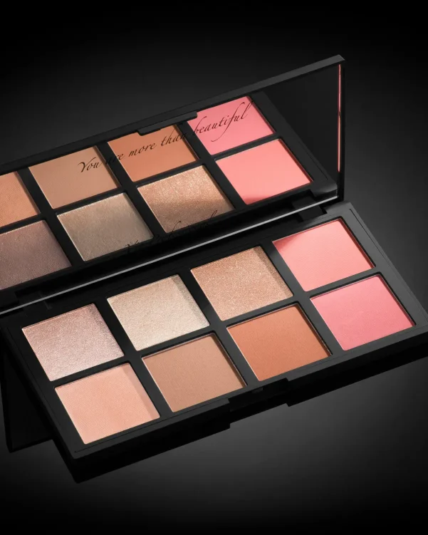 All Skin Definition Negru